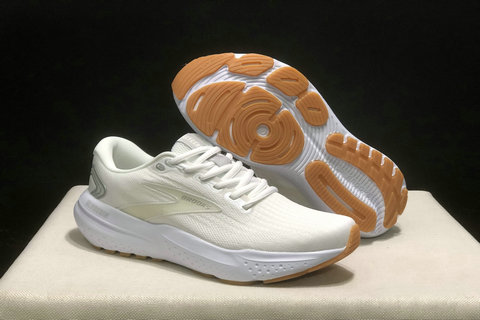 Brooks Shoes 36-46 26