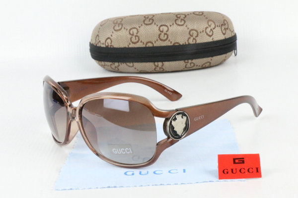 GUCCI Sunglasses 31
