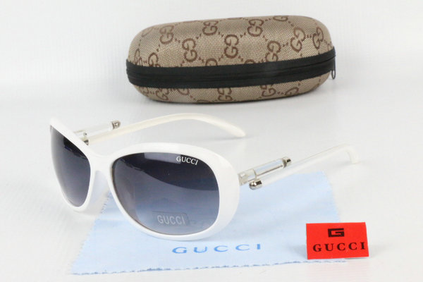 GUCCI Sunglasses 34