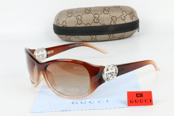 GUCCI Sunglasses 38