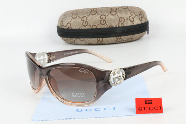 GUCCI Sunglasses 39
