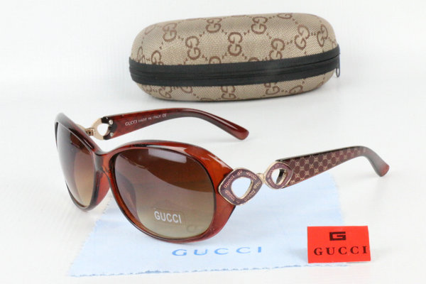 GUCCI Sunglasses 50