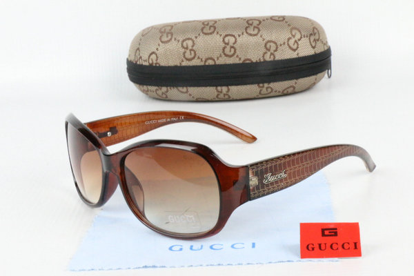 GUCCI Sunglasses 58