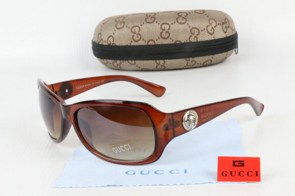 GUCCI Sunglasses 71