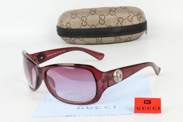 GUCCI Sunglasses 72