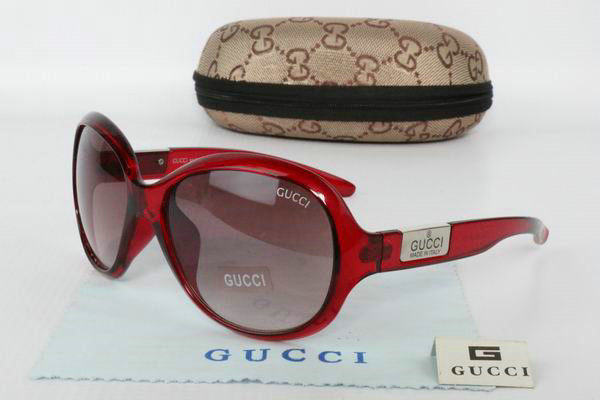 GUCCI Sunglasses 78