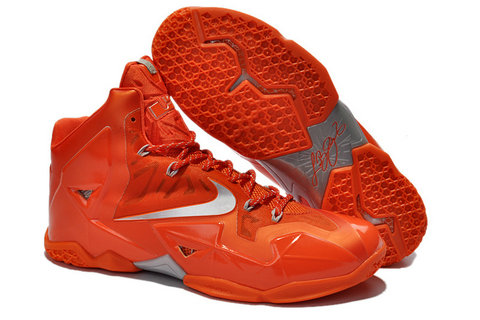 LeBron James 11(XI) Authentic basketball shoes Size 40~46 16.0923