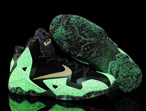 LeBron James 11(XI) Luminous Authentic basketball shoes Size 40~46 16.094