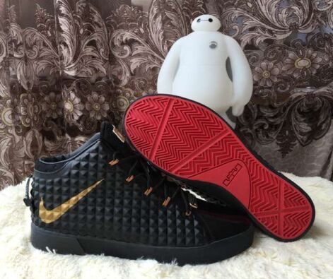 LeBron James 12(XII) leisure shoes Size 40~46 16.0915