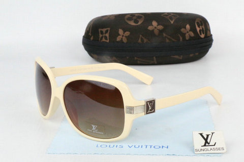 Louis Vuitton Sunglasses 03