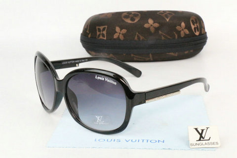 Louis Vuitton Sunglasses 10