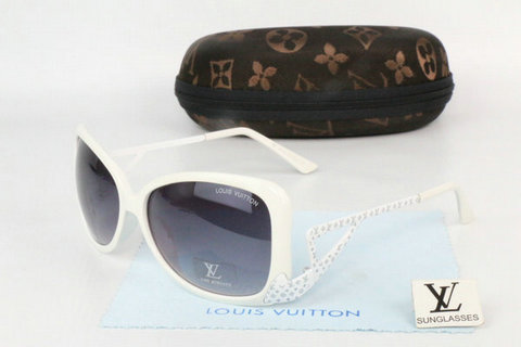 Louis Vuitton Sunglasses 12