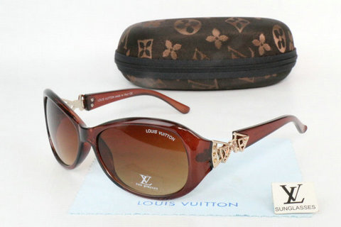 Louis Vuitton Sunglasses 16