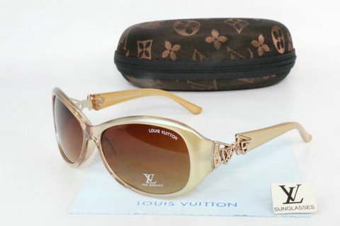 Louis Vuitton Sunglasses 18