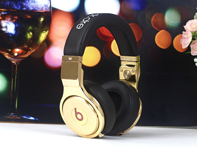 Monster Beats pro 24K Gold black