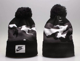 Nike Beanies hat YP 15