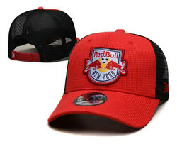 Racing hats & Red Bull hats 13