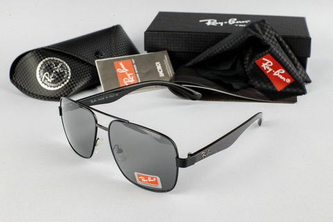 Ray-Ban sunglasses 10-3