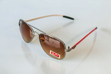 Ray-Ban sunglasses 42