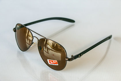 Ray-Ban sunglasses 44