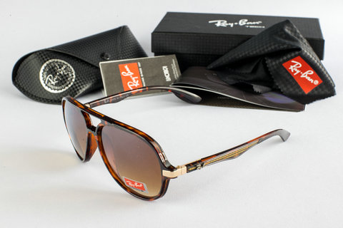 Ray-Ban sunglasses 7-12-1